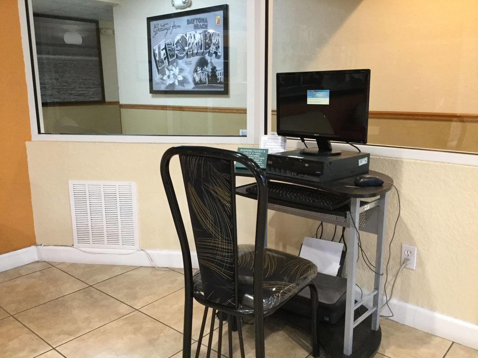 Super 8 By Wyndham Daytona Beach Luaran gambar